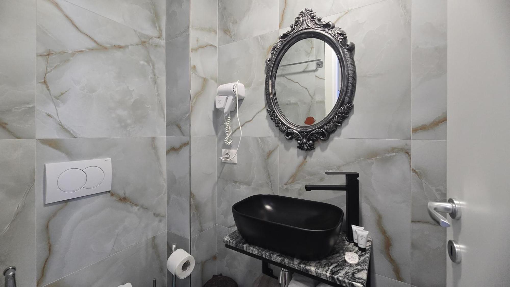 City Center Rooms And Apartments Δυρράχιο Εξωτερικό φωτογραφία