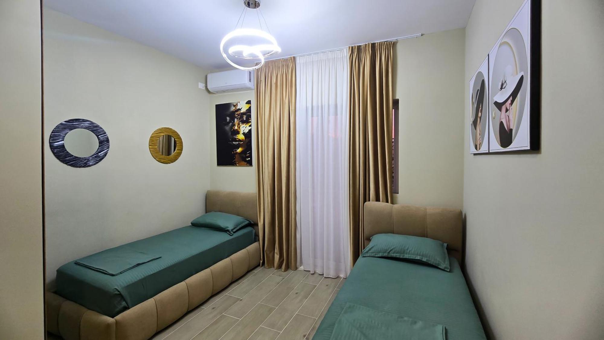 City Center Rooms And Apartments Δυρράχιο Εξωτερικό φωτογραφία